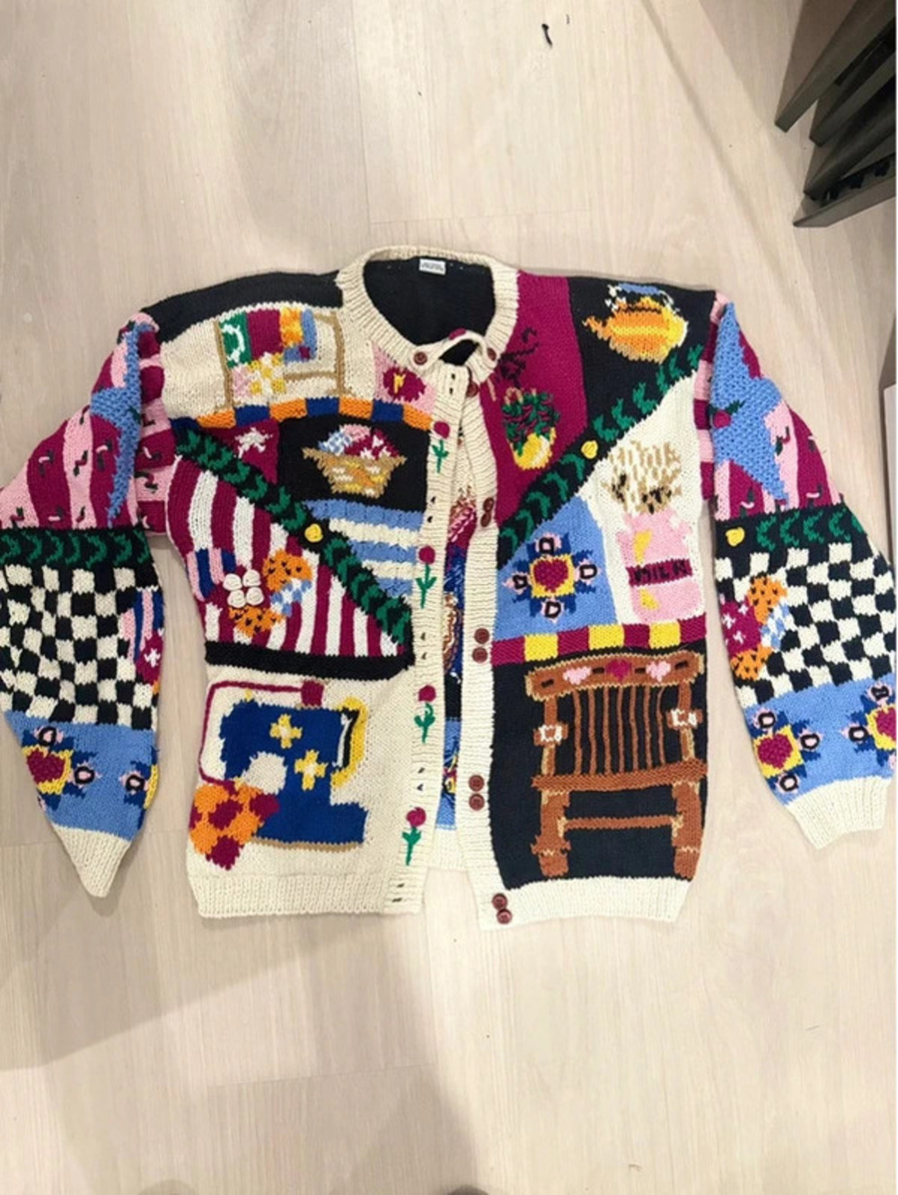 Vintage Bunnies Flag Stars Floral Hand Knit Yarn Sweater: 1990s The Eagles Eye
